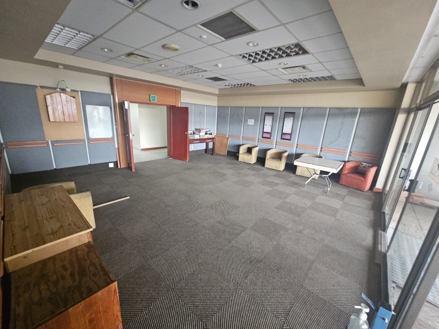 1 Bedroom Property for Sale in Bellville Central Western Cape